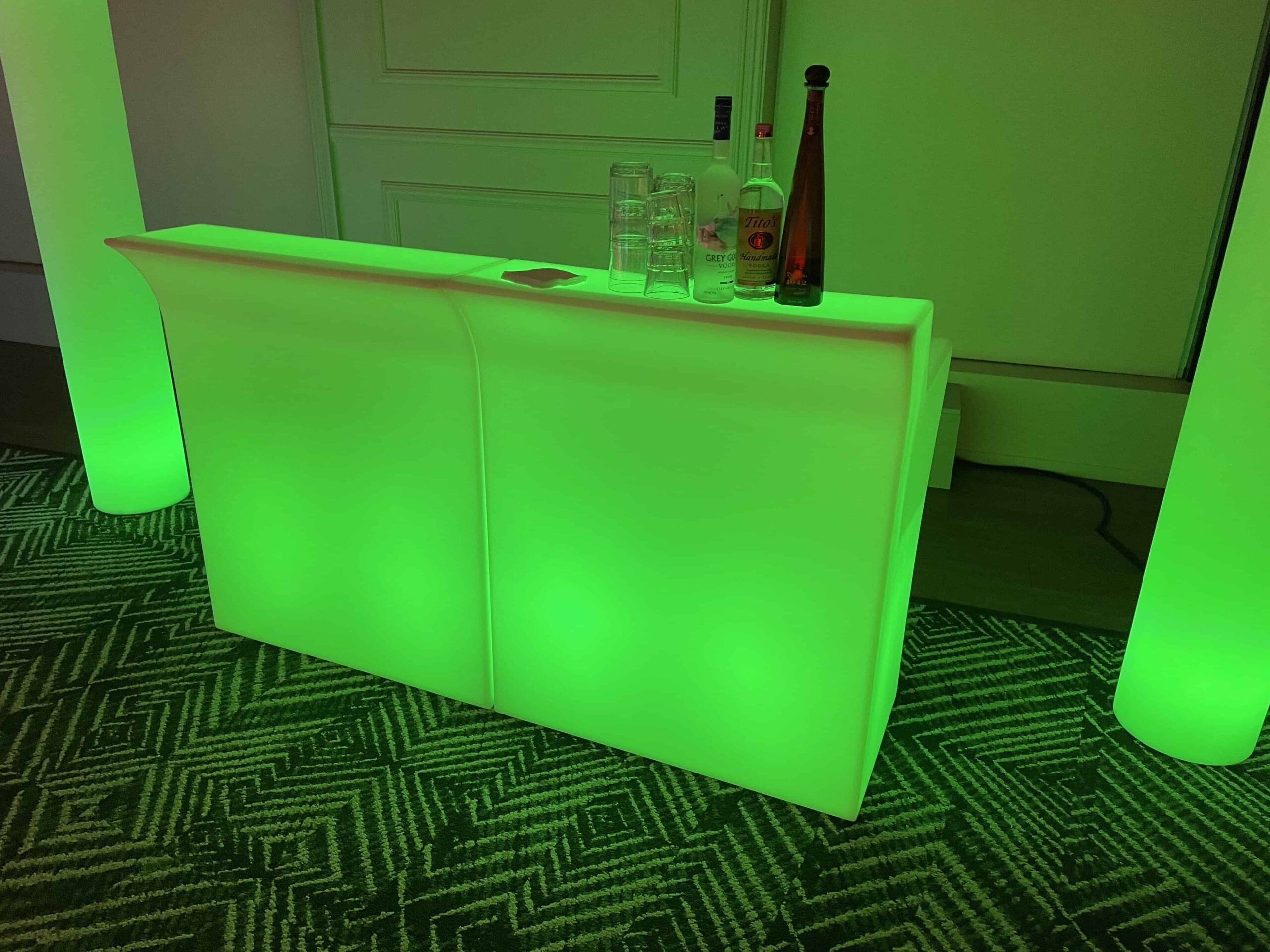 Opus Event Rentals - Bars